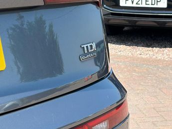 Audi Q5 2.0 TDI S line S Tronic quattro Euro 6 (s/s) 5dr