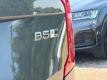 Volvo XC90 2.0 B5 MHEV R-Design Auto 4WD Euro 6 (s/s) 5dr