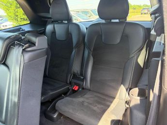 Volvo XC90 2.0 B5 MHEV R-Design Auto 4WD Euro 6 (s/s) 5dr
