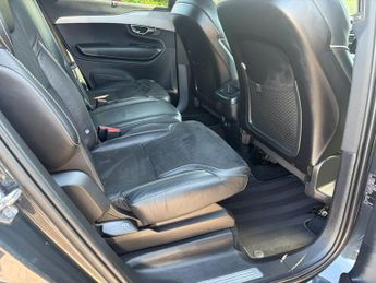 Volvo XC90 2.0 B5 MHEV R-Design Auto 4WD Euro 6 (s/s) 5dr