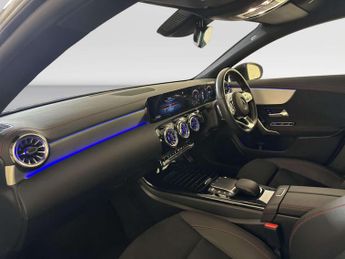 Mercedes-Benz CLA 1.3 CLA250e 15.6kWh AMG Line (Premium) Coupe 4dr Petrol Plug-in 