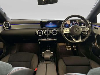Mercedes-Benz CLA 1.3 CLA250e 15.6kWh AMG Line (Premium) Coupe 4dr Petrol Plug-in 