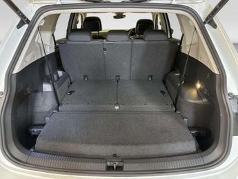 Volkswagen Tiguan Allspace 1.5 TSI Elegance SUV 5dr Petrol DSG Euro 6 (s/s) (150 ps)