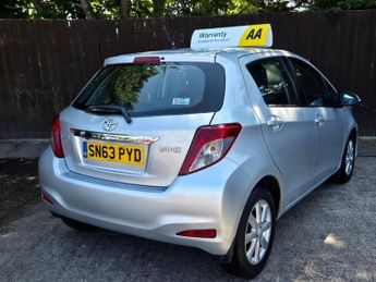 Toyota Yaris 1.33 Dual VVT-i TR Euro 5 5dr