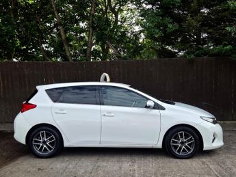 Toyota Auris 1.6 V-Matic Icon Plus Multidrive S Euro 5 5dr