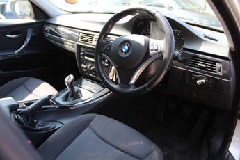 BMW 3 Series 2.0 318d ES Euro 5 4dr