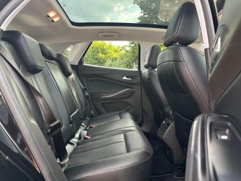 Vauxhall Grandland X 1.2 Turbo Elite Nav Auto Euro 6 (s/s) 5dr
