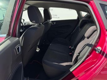 Ford Fiesta 1.0T EcoBoost Zetec Powershift Euro 5 5dr