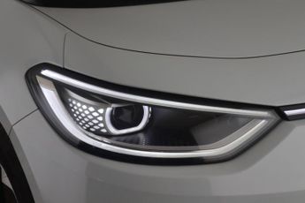 Volkswagen ID.3 Pure Performance 45kWh Style Auto 5dr