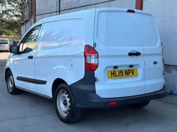 Ford Transit Courier 1.5 TDCi L1 Euro 6 5dr