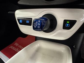 Toyota Prius 1.8 VVT-h Active CVT Euro 6 (s/s) 5dr