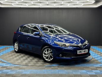 Toyota Auris 1.8 VVT-h Business Edition CVT Euro 6 (s/s) 5dr (Safety Sense)
