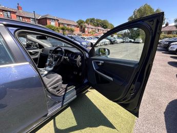 Volvo V60 2.0 D3 R-Design Geartronic Euro 5 (s/s) 5dr