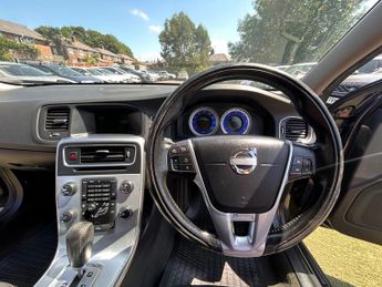 Volvo V60 2.0 D3 R-Design Geartronic Euro 5 (s/s) 5dr