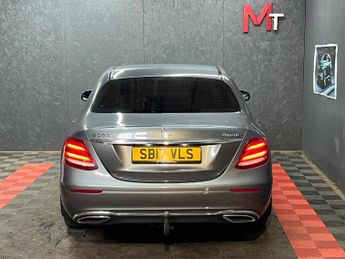 Mercedes-Benz E Class 2.0 E220d SE G-Tronic+ 4MATIC Euro 6 (s/s) 4dr