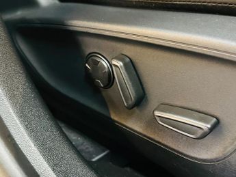 Ford Kuga 2.5h Duratec ST-Line CVT Euro 6 (s/s) 5dr