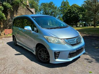 Honda Freed 1.5l Hybrid