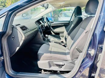 Volkswagen Golf 1.2 TSI BlueMotion Tech S Hatchback 5dr Petrol DSG Euro 5 (s/s) 