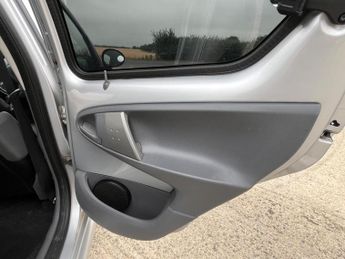 Toyota AYGO 1.0 VVT-i Platinum Euro 4 5dr