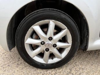 Toyota AYGO 1.0 VVT-i Platinum Euro 4 5dr