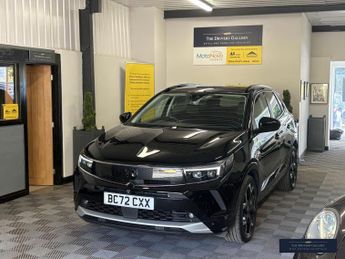 Vauxhall Grandland 1.2 Turbo Ultimate SUV 5dr Petrol Auto Euro 6 (s/s) (130 ps)