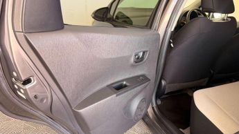 Toyota Yaris 1.33 Dual VVT-i Trend Hatchback 5dr Petrol Multidrive S Euro 5 (