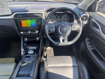 MG MG ZS 44.5kWh Exclusive Auto 5dr