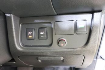 Nissan Serena 2.0 Hybrid - Petrol (s/s) 7Str