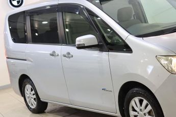 Nissan Serena 2.0 Hybrid-petrol (s/s) 7Str