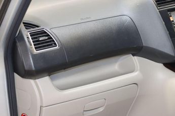 Nissan Serena 2.0 Hybrid-petrol (s/s) 7Str