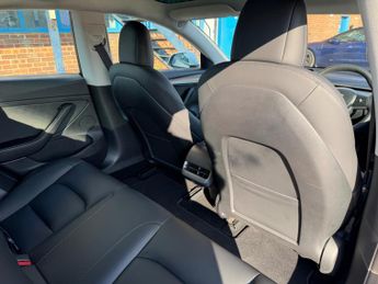 Tesla Model 3 Saloon 4dr Electric Auto RWD (241 bhp), Only 44K Miles, 2027 MOT