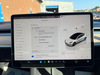 Tesla Model 3 Saloon 4dr Electric Auto RWD (241 bhp), Only 44K Miles, 2027 MOT
