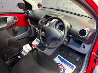 Peugeot 107 1.0 12V Urban Euro 4 3dr