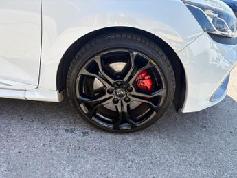 Renault Clio 1.6 TCe Renaultsport Nav Trophy Auto Euro 6 (s/s) 5dr