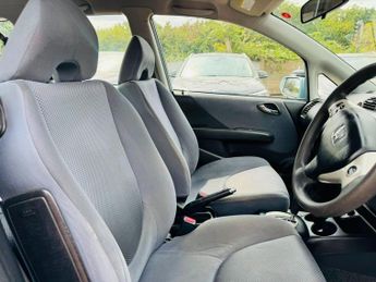 Honda Jazz 1.4 i-DSI SE CVT-7 5dr