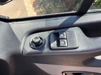 Renault Trafic 1.6 dCi ENERGY 27 Business SWB Standard Roof Euro 5 (s/s) 5dr