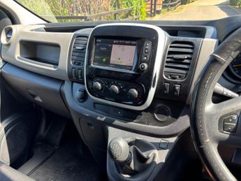 Renault Trafic 1.6 dCi ENERGY 27 Business SWB Standard Roof Euro 5 (s/s) 5dr