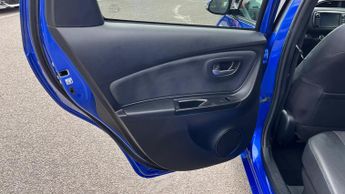 Toyota Yaris 1.5 VVT-h Excel E-CVT Euro 6 (s/s) 5dr (15in Alloy)