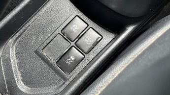 Toyota Yaris 1.5 VVT-h Excel E-CVT Euro 6 (s/s) 5dr (15in Alloy)