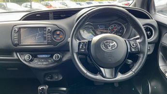 Toyota Yaris 1.5 VVT-h Excel E-CVT Euro 6 (s/s) 5dr (15in Alloy)