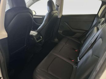 Tesla Model Y SUV 5dr Electric Auto RWD (346 ps)