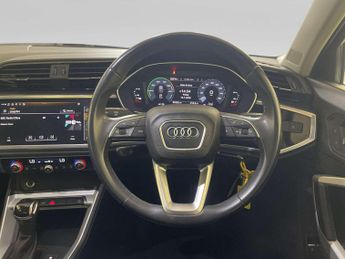 Audi Q3 1.4 TFSIe 45 Technik SUV 5dr Petrol Plug-in Hybrid S Tronic Euro