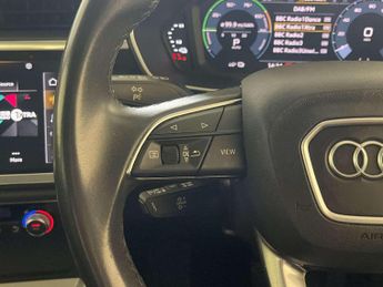 Audi Q3 1.4 TFSIe 45 Technik SUV 5dr Petrol Plug-in Hybrid S Tronic Euro
