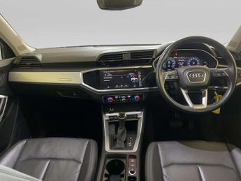 Audi Q3 1.4 TFSIe 45 Technik SUV 5dr Petrol Plug-in Hybrid S Tronic Euro