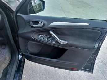 Ford S-Max 2.0 TDCi Zetec Euro 5 5dr