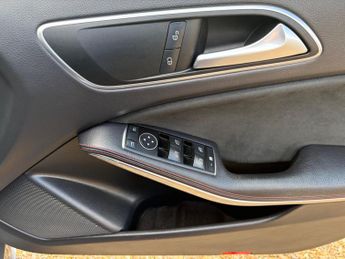 Mercedes-Benz A Class 2.1 A200d AMG Line 7G-DCT Euro 6 (s/s) 5dr