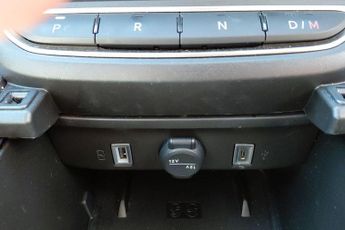 Fiat 600 1.2 MHEV La Prima e-DCT Euro 6 (s/s) 5dr