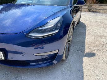 Tesla Model 3 (Dual Motor) Performance Auto 4WDE 4dr (Performance Upgrade)