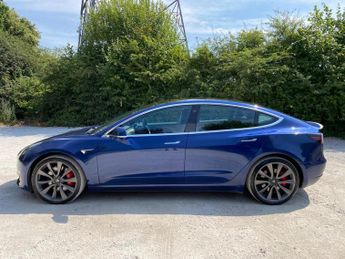 Tesla Model 3 (Dual Motor) Performance Auto 4WDE 4dr (Performance Upgrade)