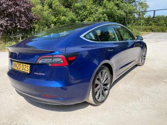 Tesla Model 3 (Dual Motor) Performance Auto 4WDE 4dr (Performance Upgrade)